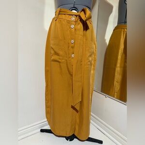 Cholet Brazil 🇧🇷 Button-Front Mustard Midi Skirt with Waist Tie